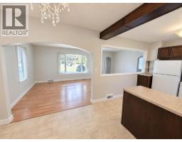 4825 51 Avenue, Taber, AB T1G1H7 Photo 6