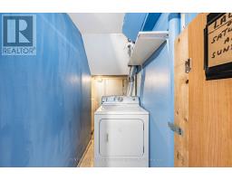 2 - 242 John Garland Boulevard, Toronto, ON M9V1N8 Photo 11