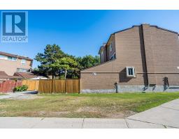 2 - 242 John Garland Boulevard, Toronto, ON M9V1N8 Photo 30