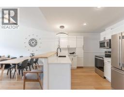 A, 414 Canyon Boulevard W - photo 4
