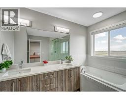 349 Corner Meadows Way Ne, Calgary, AB T3N1Y6 Photo 18