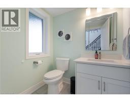 Kitchen - 207 Oak Street, Simcoe, ON N3Y0B5 Photo 9