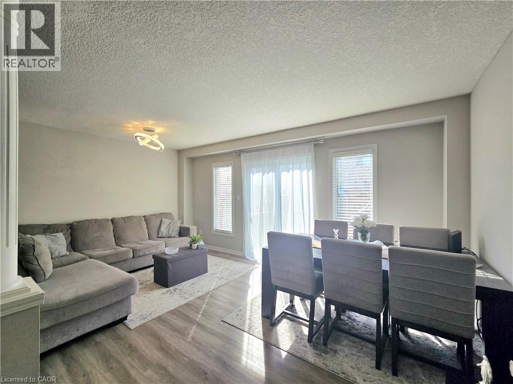 286 SOPHIA Crescent - 5