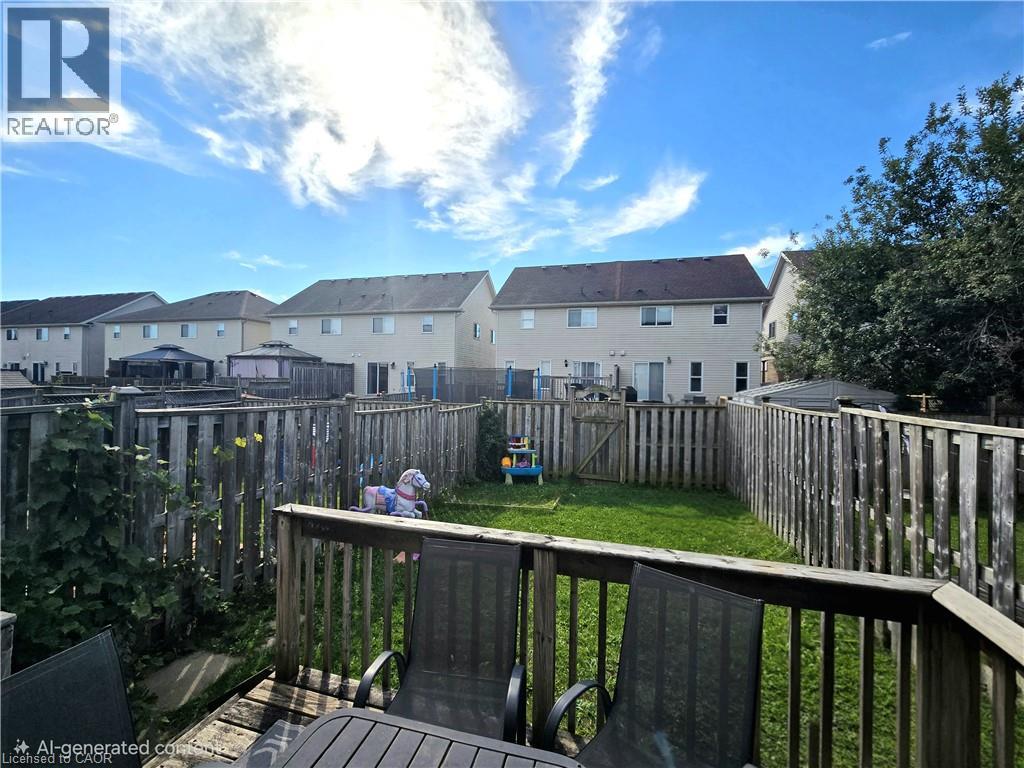 286 SOPHIA Crescent - 28