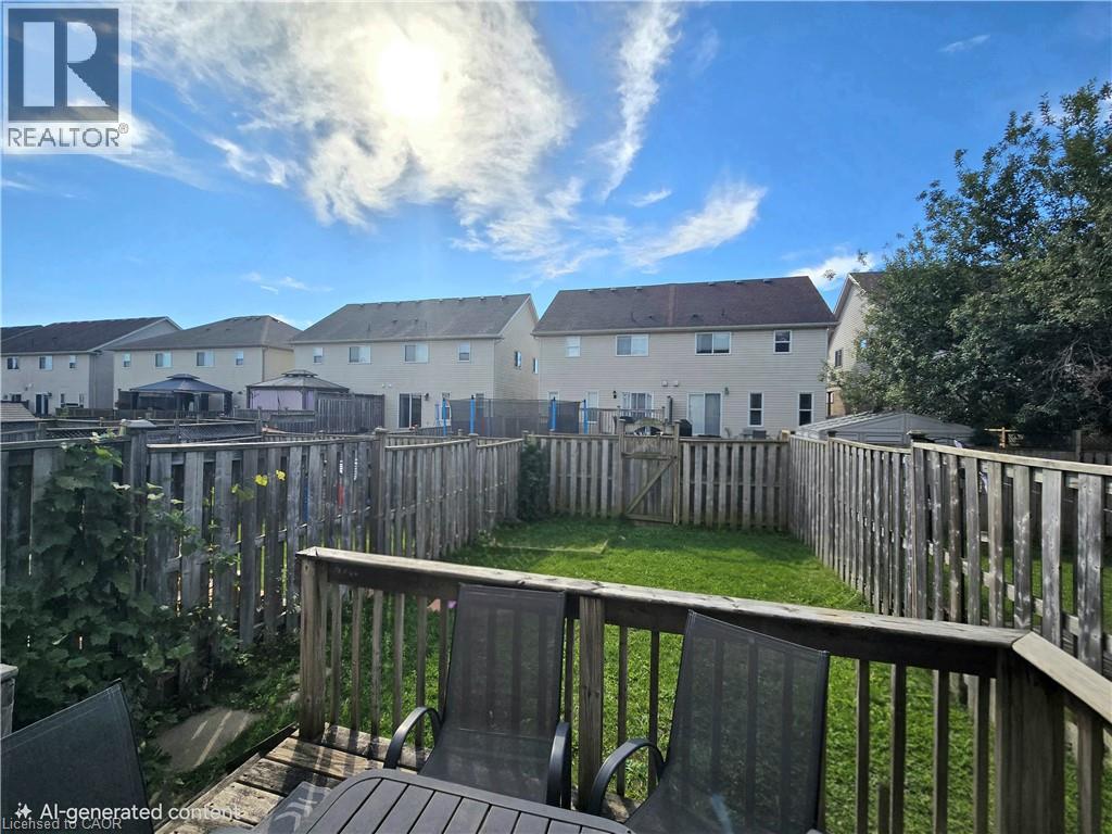 286 SOPHIA Crescent - 27