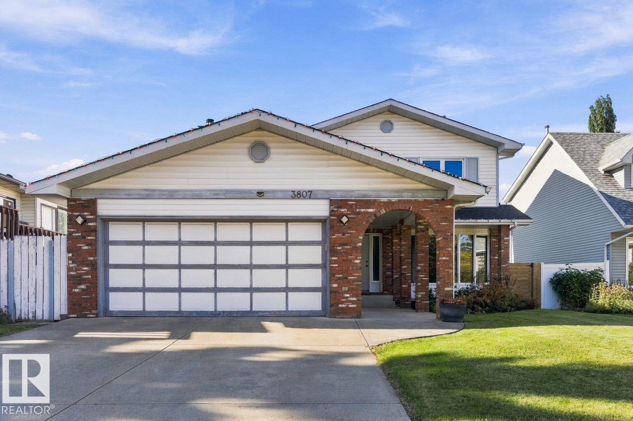 Photo of 3807 36 AV NW, Edmonton