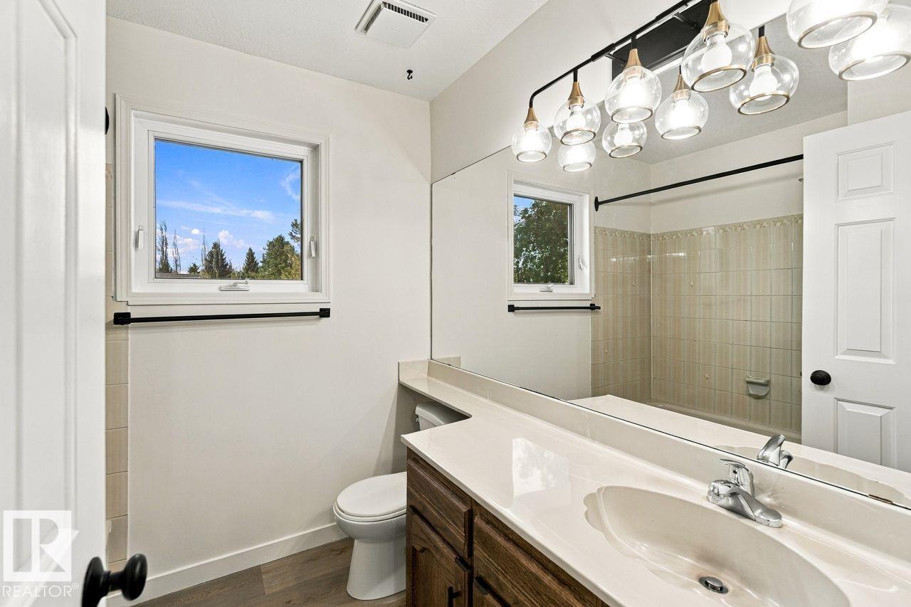 3807 36 AV NW - 31
