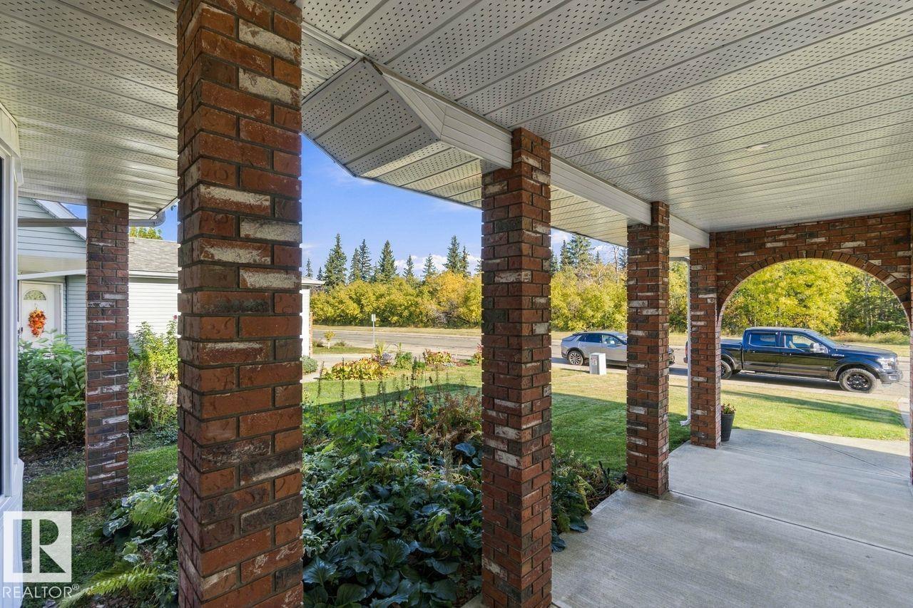 3807 36 AV NW - 5