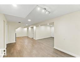 3807 36 Av Nw, Edmonton, AB T6L5R8 Photo 35