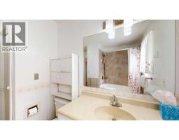 3818 61a Street, Stettler, AB T4K1G4 Photo 17