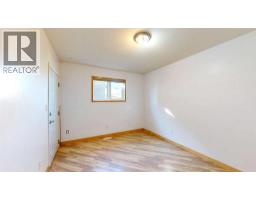 3818 61a Street, Stettler, AB T4K1G4 Photo 22