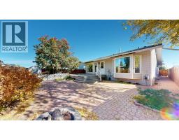 3818 61a Street, Stettler, AB T4K1G4 Photo 43