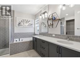 601 Reynolds Crescent SW - photo 27