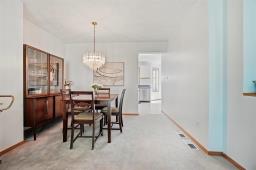 Loft - 640 Scurfield Boulevard, Winnipeg, MB R3Y1S8 Photo 7