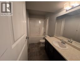 8211 96 Avenue, Fort St  John, BC V1J1J7 Photo 37