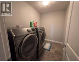 8211 96 Avenue, Fort St  John, BC V1J1J7 Photo 35