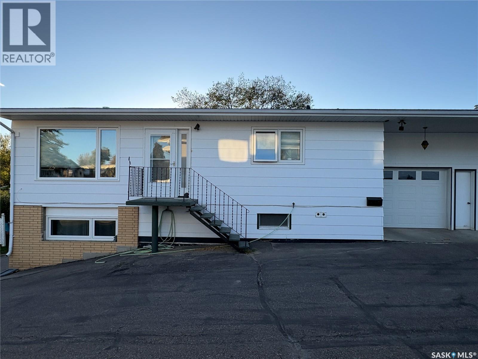 #1181 Ashley DRIVE - 1