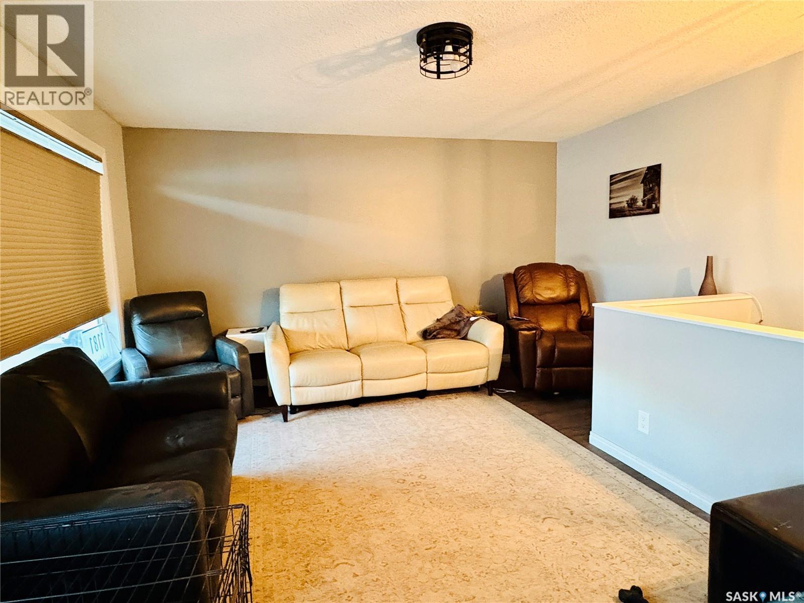 #1181 Ashley DRIVE - 7