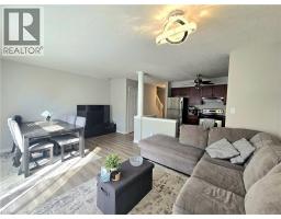 2pc Bathroom - 286 Sophia Crescent, Kitchener, ON N2R1X9 Photo 8