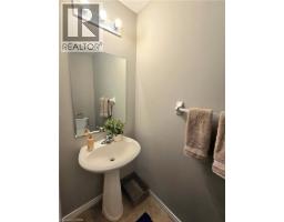 286 Sophia Crescent, Kitchener, ON N2R1X9 Photo 14