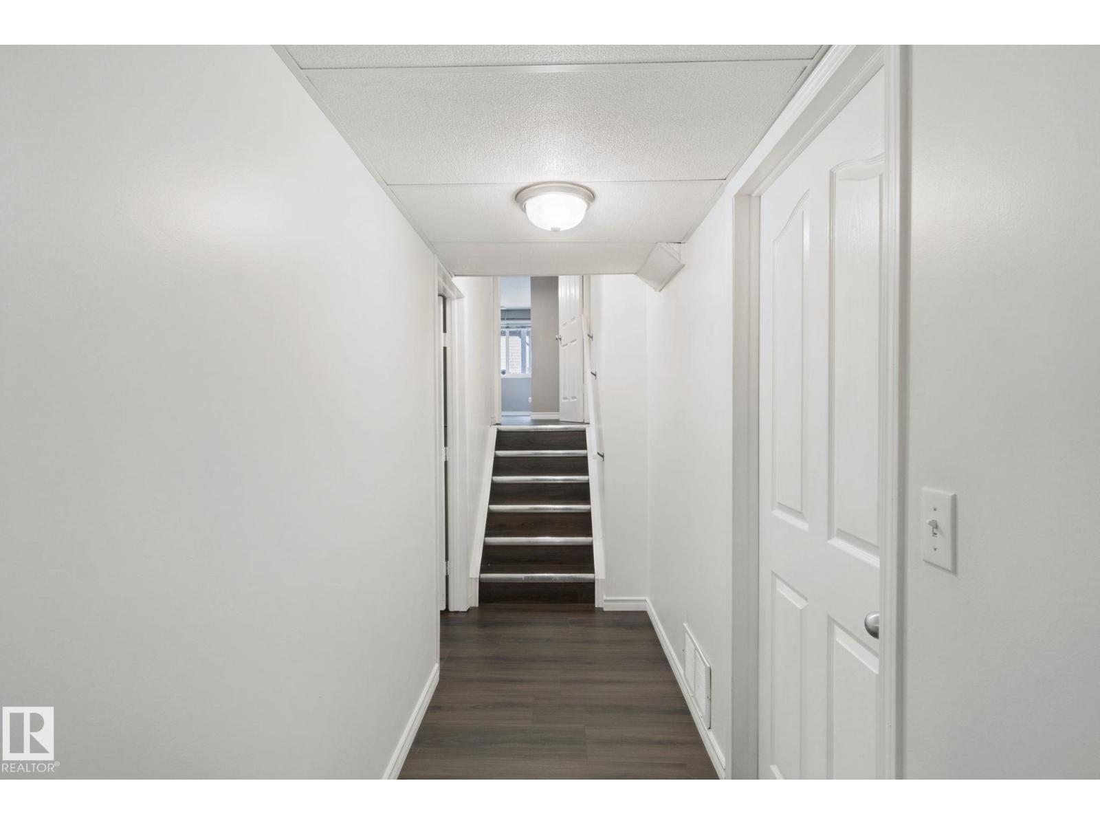 2117 36 AV NW, Edmonton — photo 17