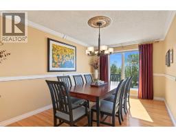 32 Mt Kidd Point SE - photo 4