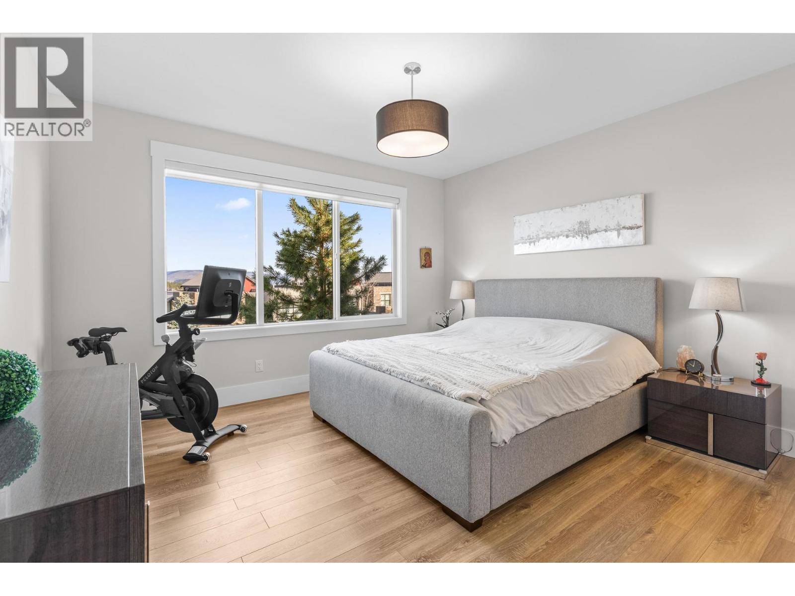 203 Grange Drive, Vernon