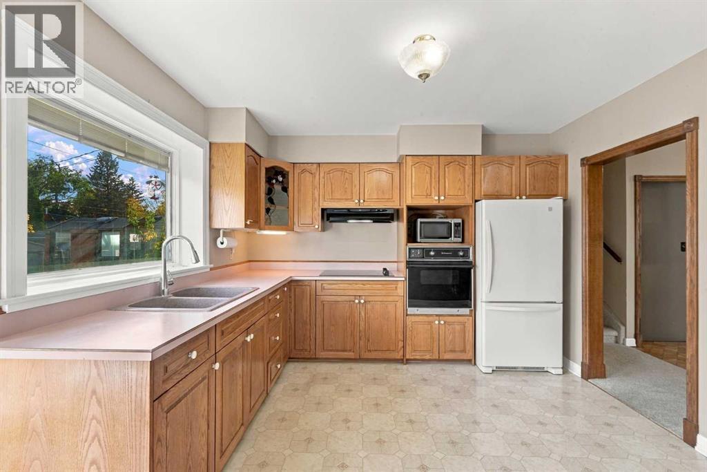 120 Fairview Crescent SE - Image 11