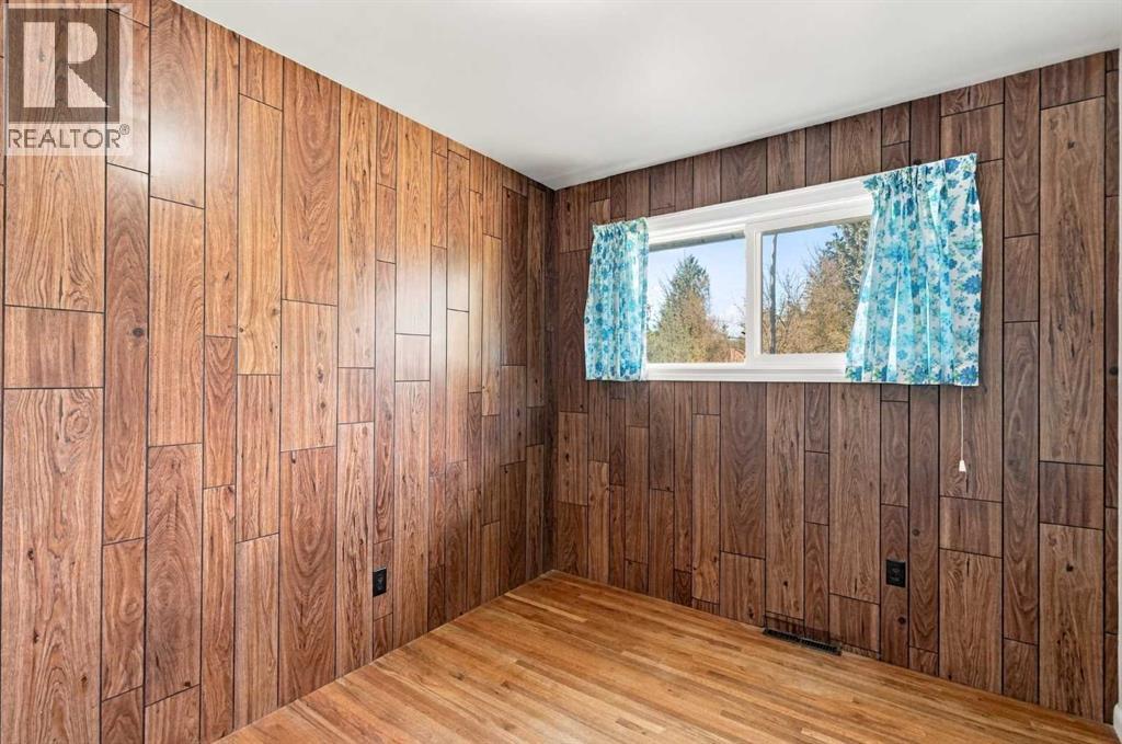 120 Fairview Crescent SE - Image 17