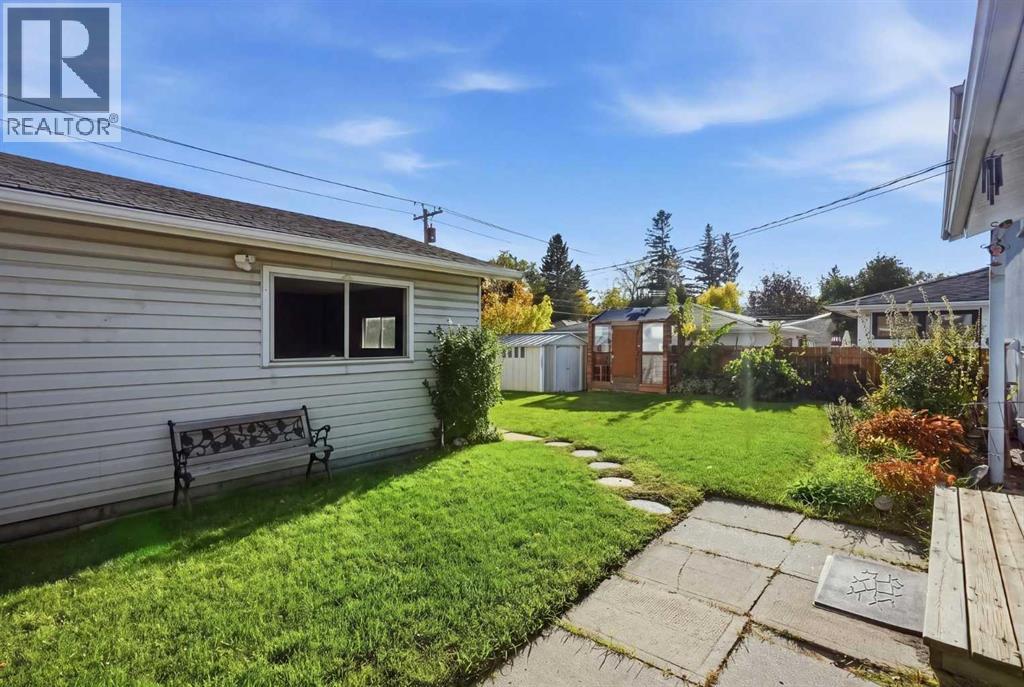 120 Fairview Crescent SE - Image 27