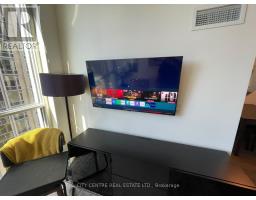 1602 - 1 Yorkville Avenue, Toronto, ON M4W0B1 Photo 8
