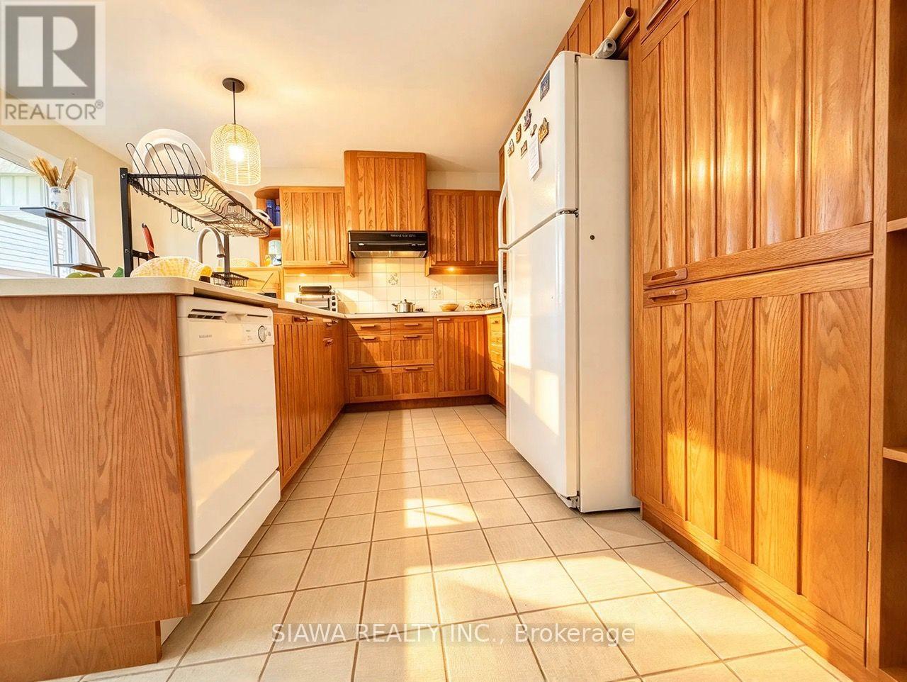 6789 Shelter Bay Road, Mississauga, ON photo 9