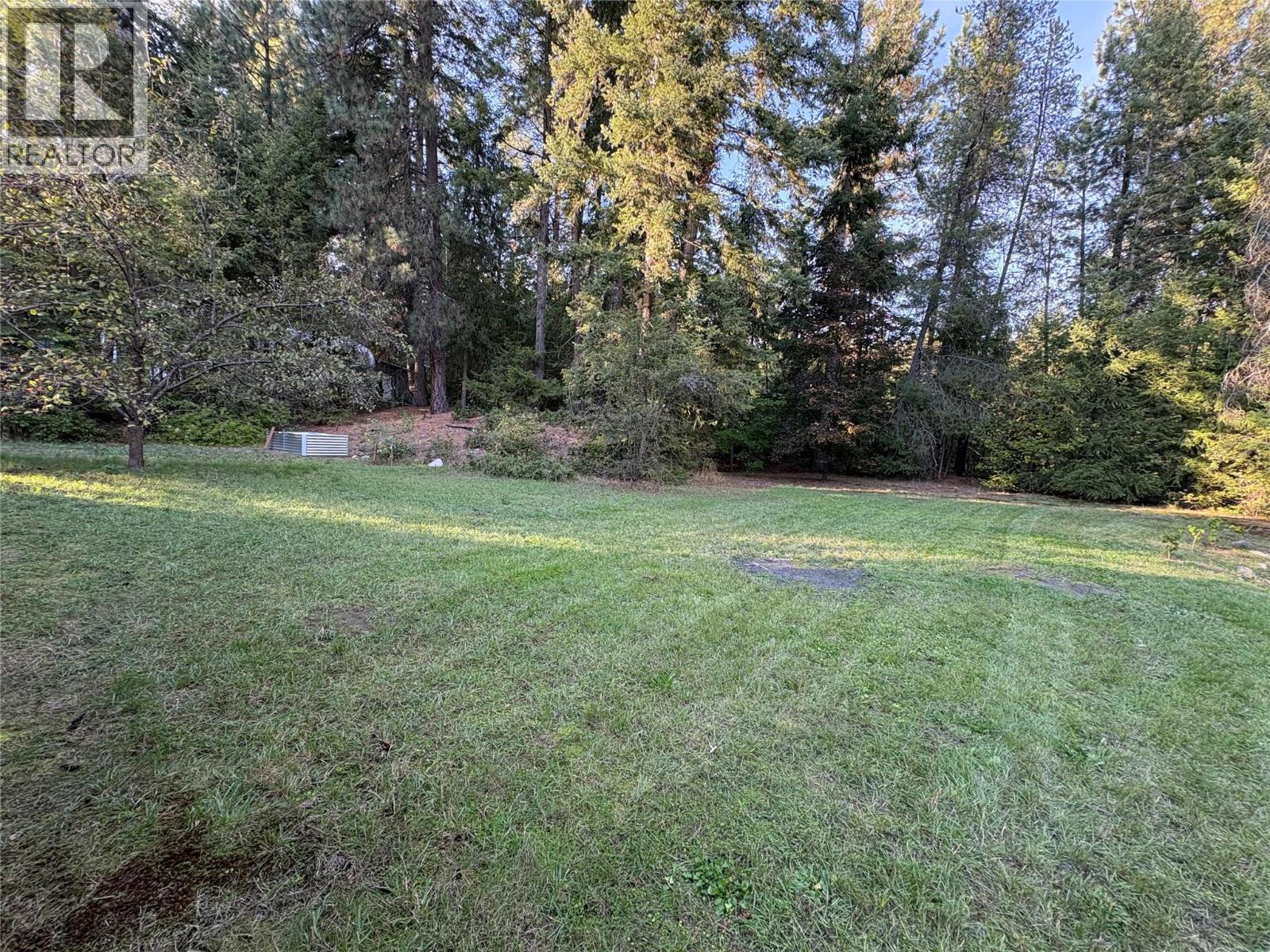 945 Pine Crescent - 57