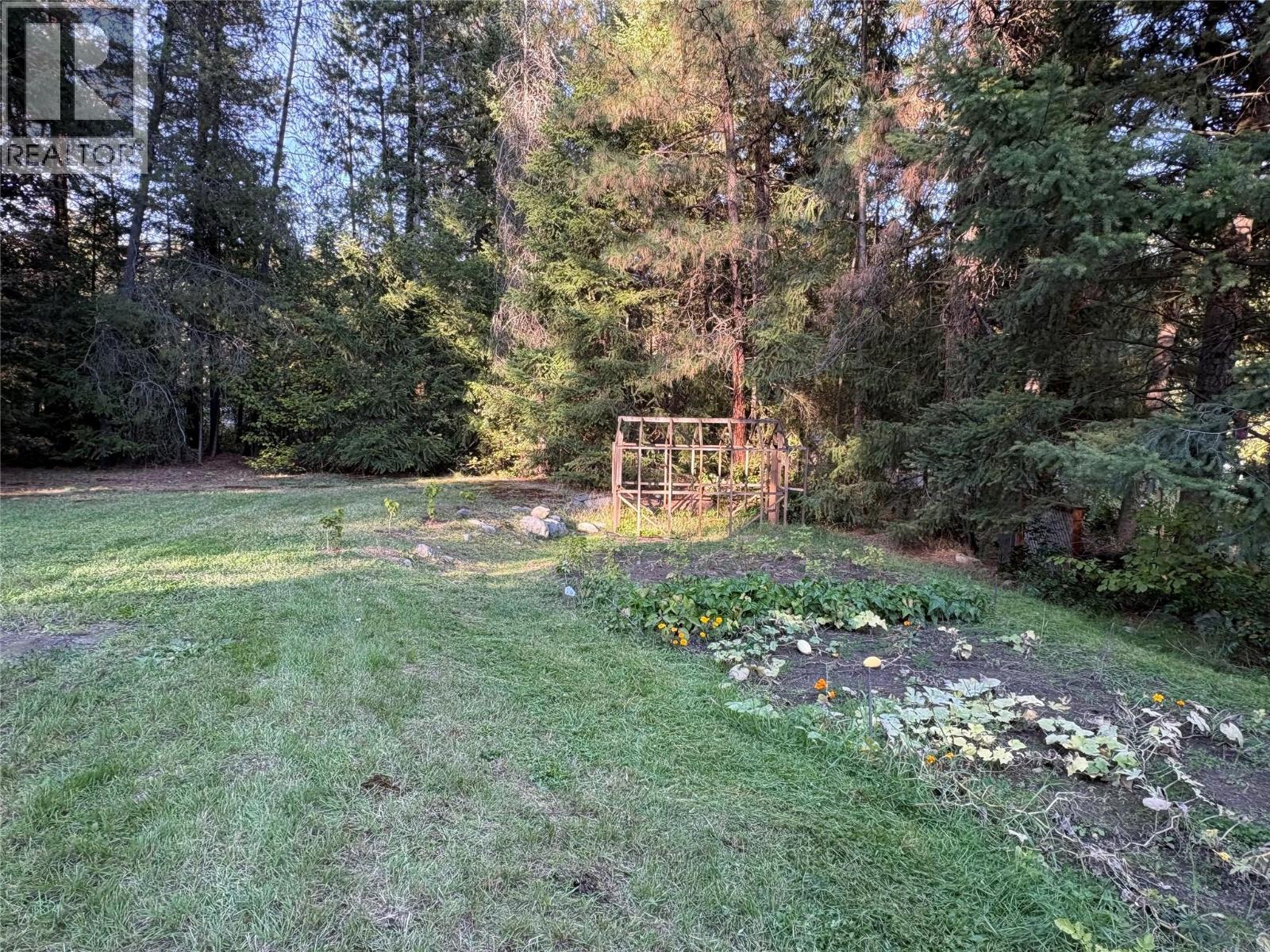 945 Pine Crescent - 53