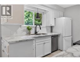 Kitchen - 132 Topcliffe Crescent, Fredericton, NB E3B4P9 Photo 12