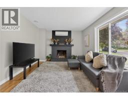 Foyer - 132 Topcliffe Crescent, Fredericton, NB E3B4P9 Photo 7