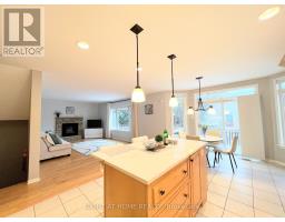 31 Forillon Crescent, Ottawa, ON K2M2W7 Photo 11