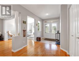 31 Forillon Crescent, Ottawa, ON K2M2W7 Photo 6