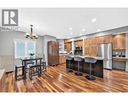 2315 1 Street NE - photo 3