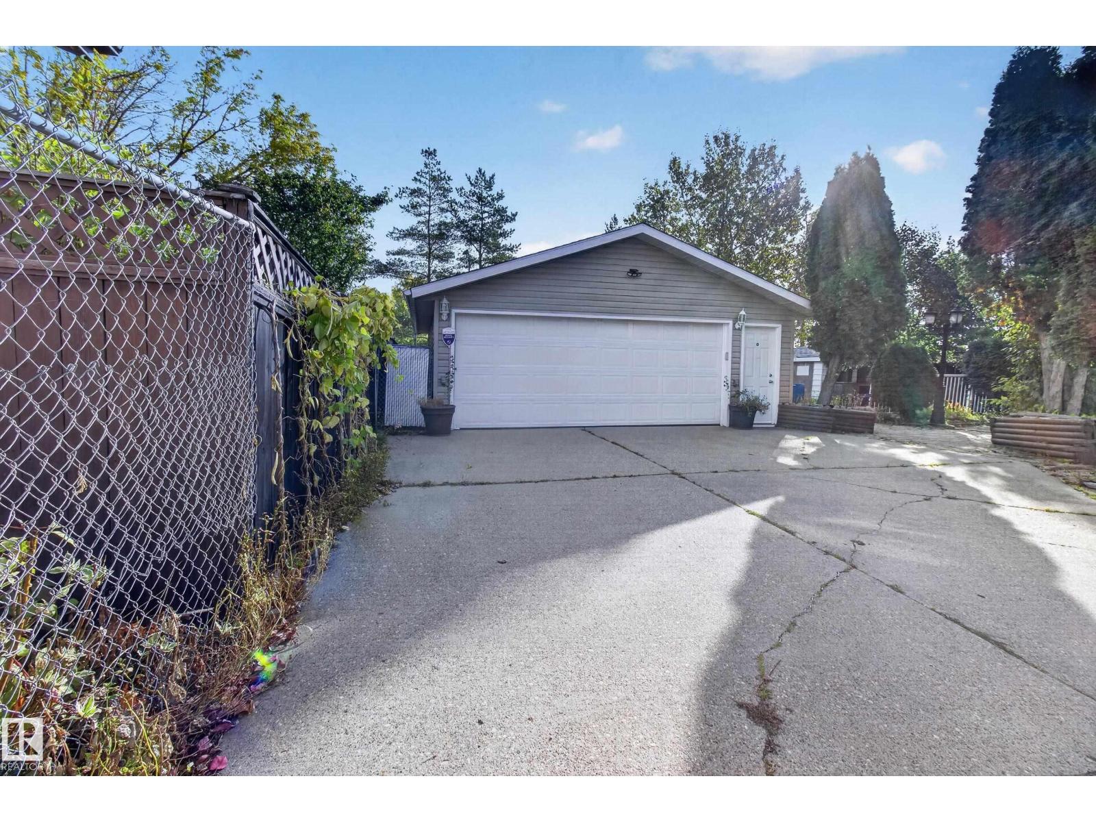13315 30 ST NW - 42