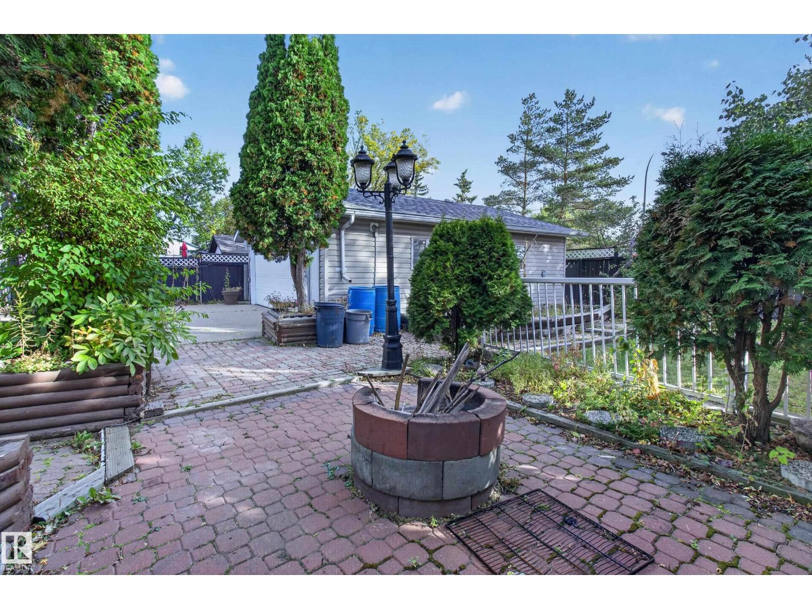 13315 30 ST NW - 49