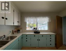 4312 45 Street SW - photo 15