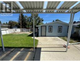 4312 45 Street SW - photo 31