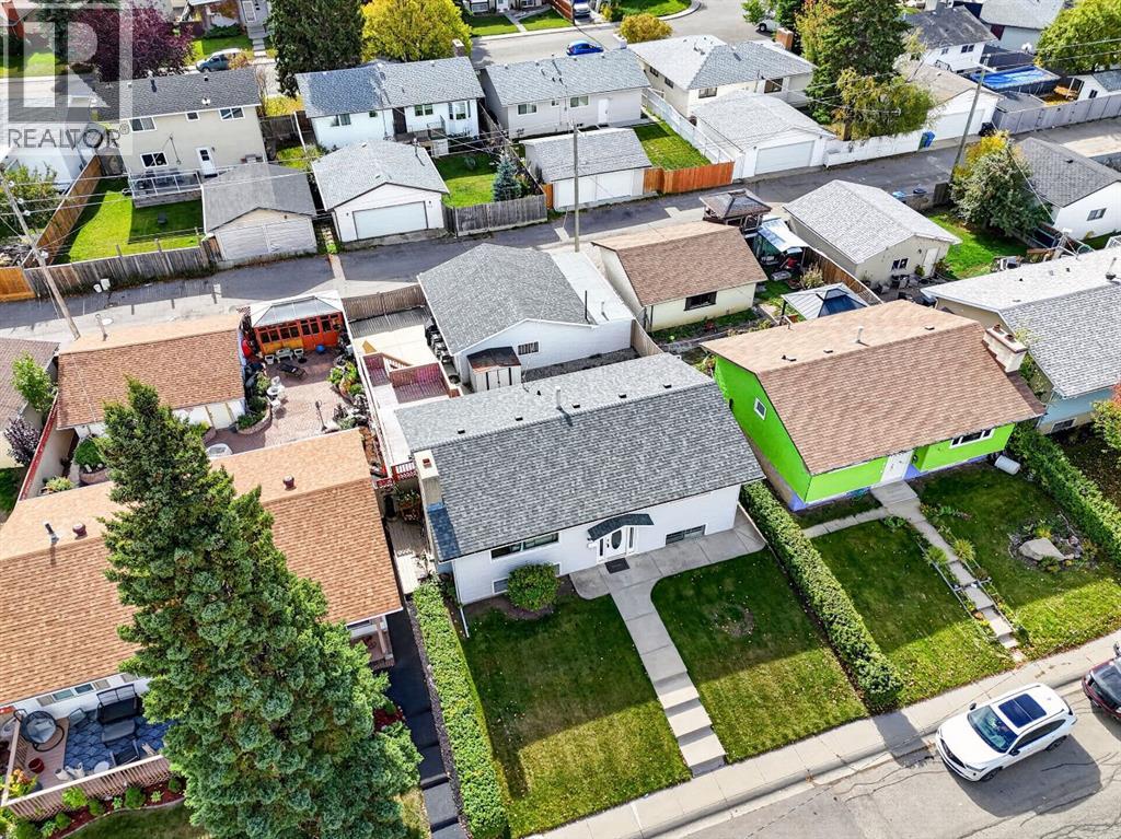 640 Maidstone Drive NE - 39