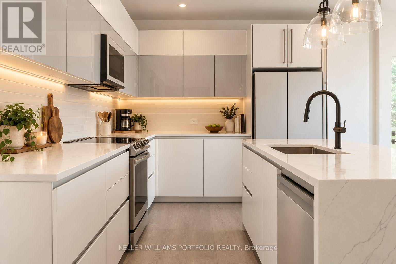 SKY RESIDENCE - SUGAR RIDGE CONDOS VALLEY ROAD - 6
