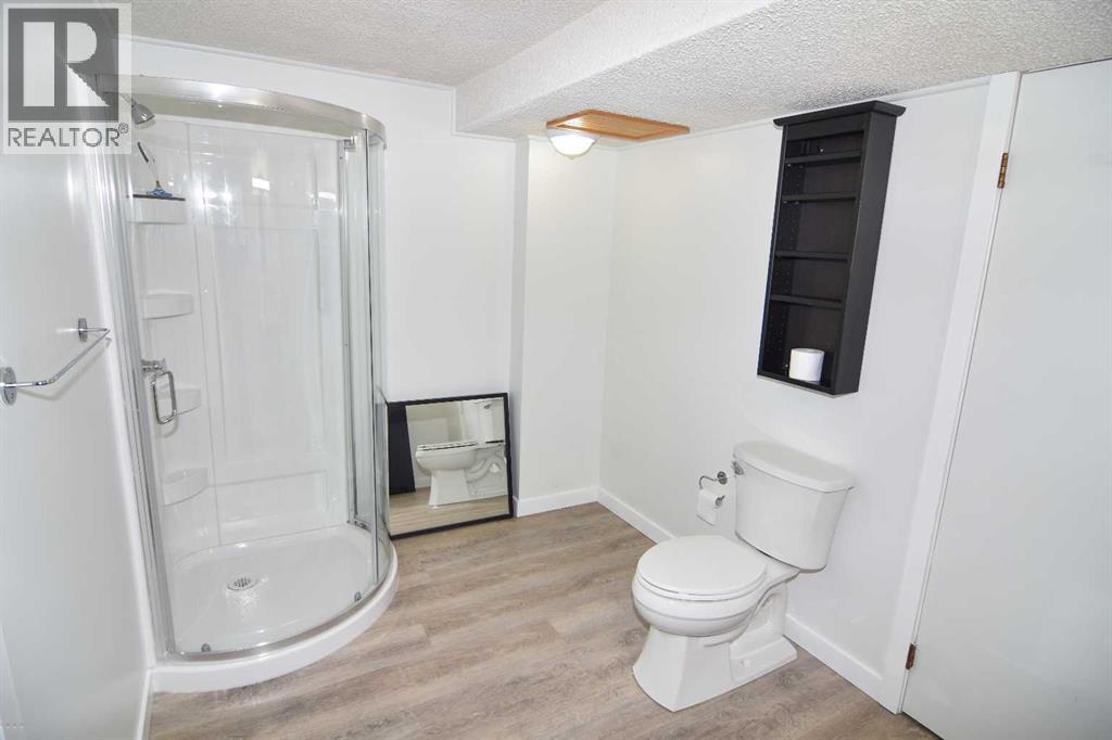248 Bracewood Road SW - 22