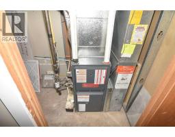248 Bracewood Road Sw, Calgary, AB T2W3C1 Photo 25