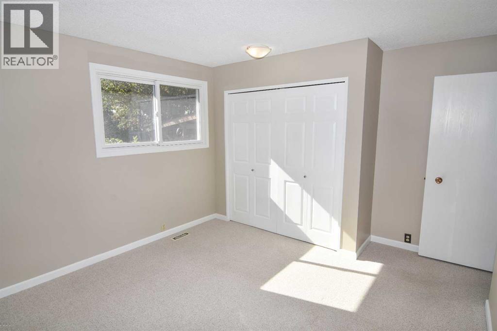 248 Bracewood Road SW - 12