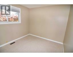 248 Bracewood Road Sw, Calgary, AB T2W3C1 Photo 14