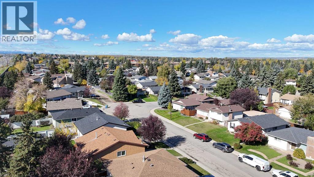 248 Bracewood Road SW - 40